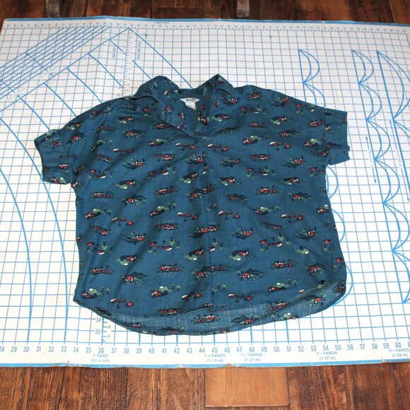 Duluth Trading Company Men's Popover Short Sleeve Shirt w/ Camping Print, Medium - Picture 1 of 7